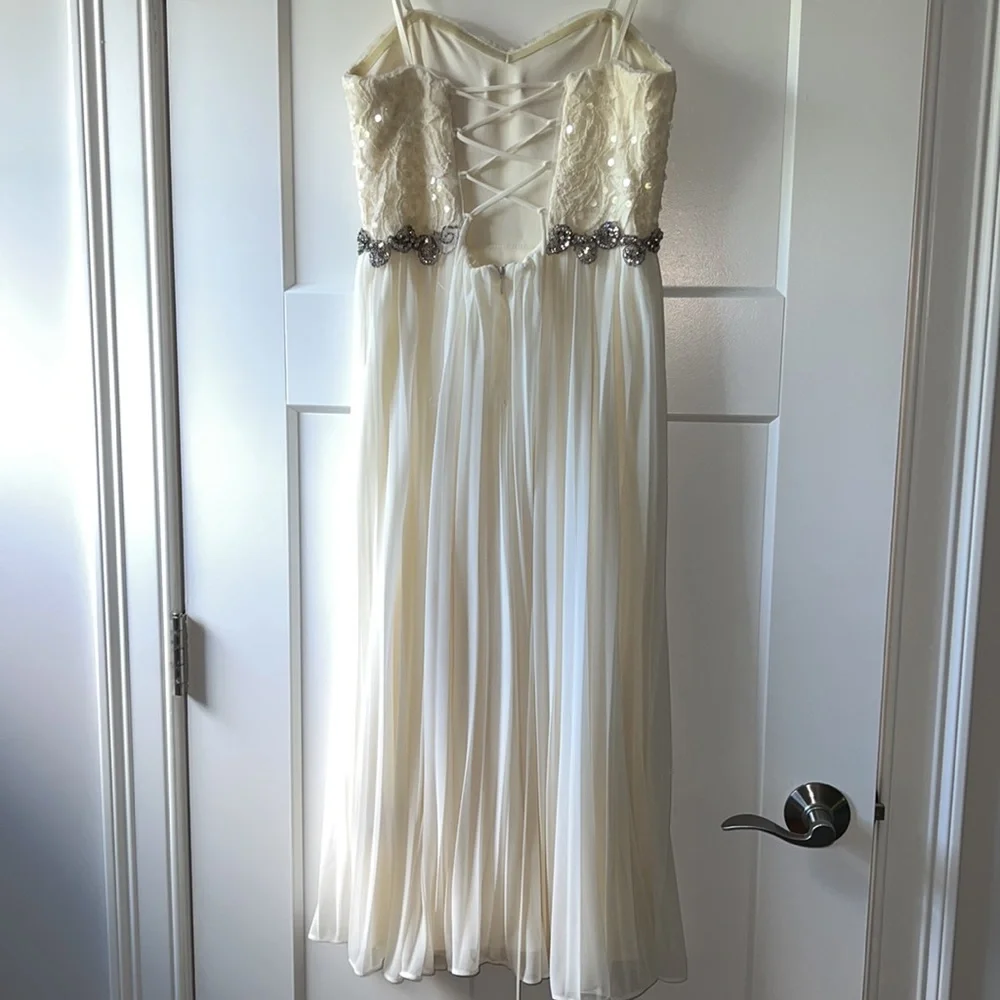 Betsy & Adam | ivory wedding dress or rehearsal dress or event - Picture 5 of 11
